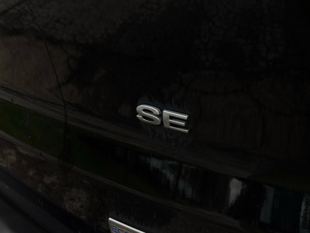 Used 2019 Ford EcoSport SE w/ SE Convenience Package FWD image 10