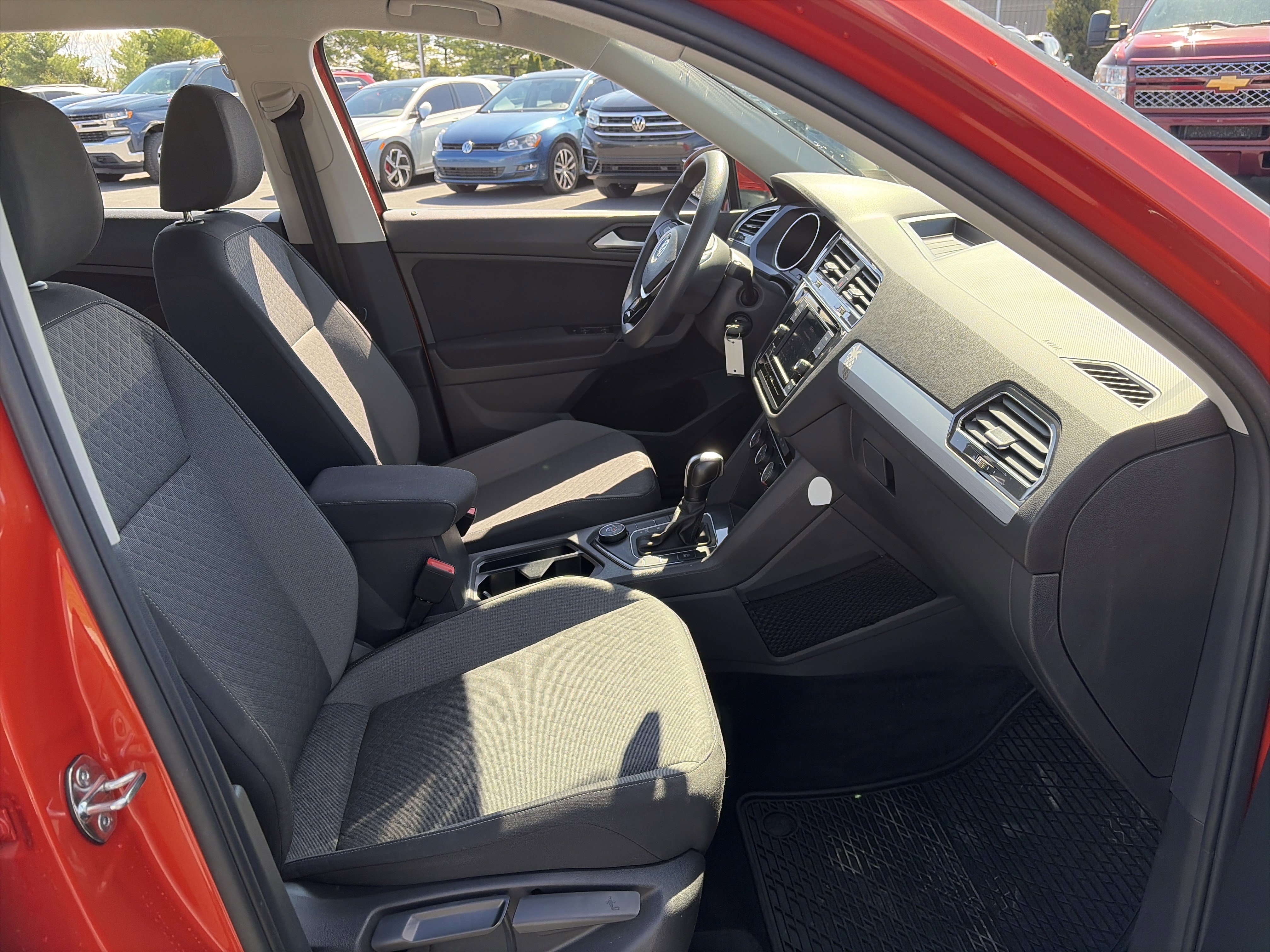 Used 2019 Volkswagen Tiguan S w/ 3rd Row Seat Package image 30