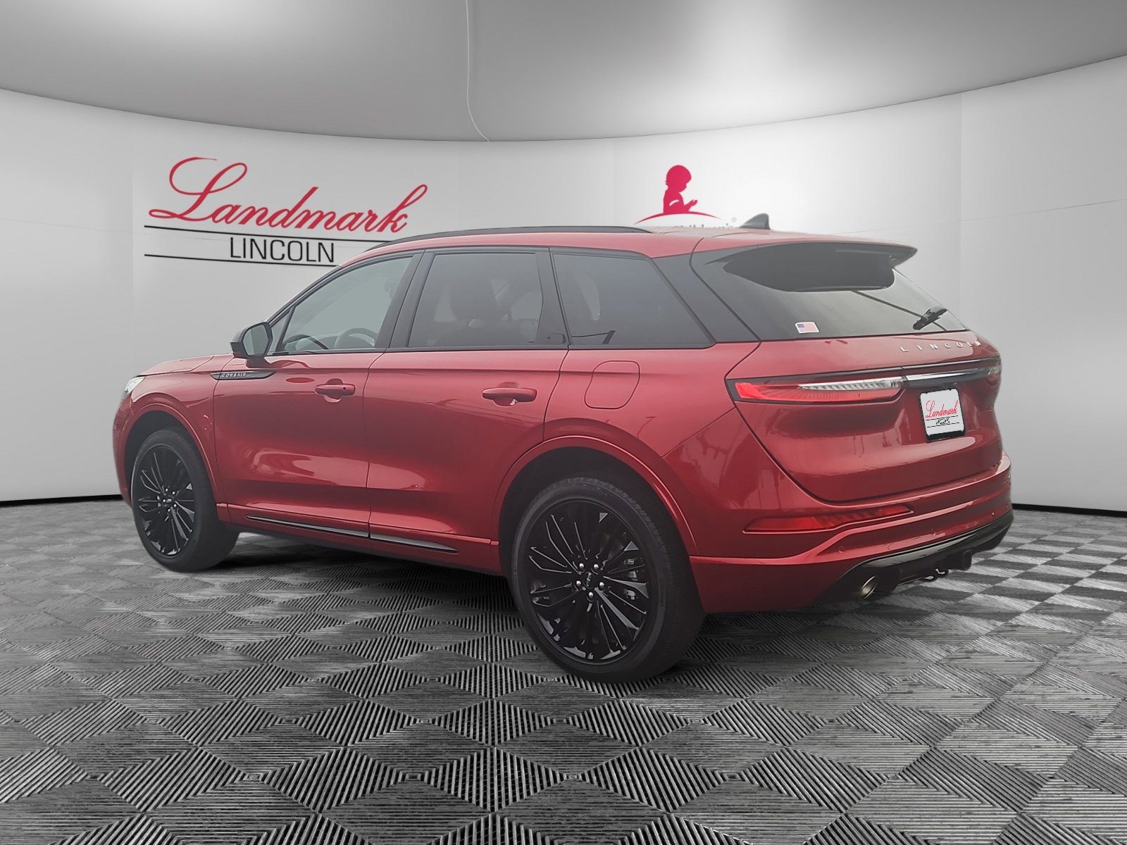 Certified 2024 Lincoln Corsair Reserve w/ Jet Appearance Package image 3