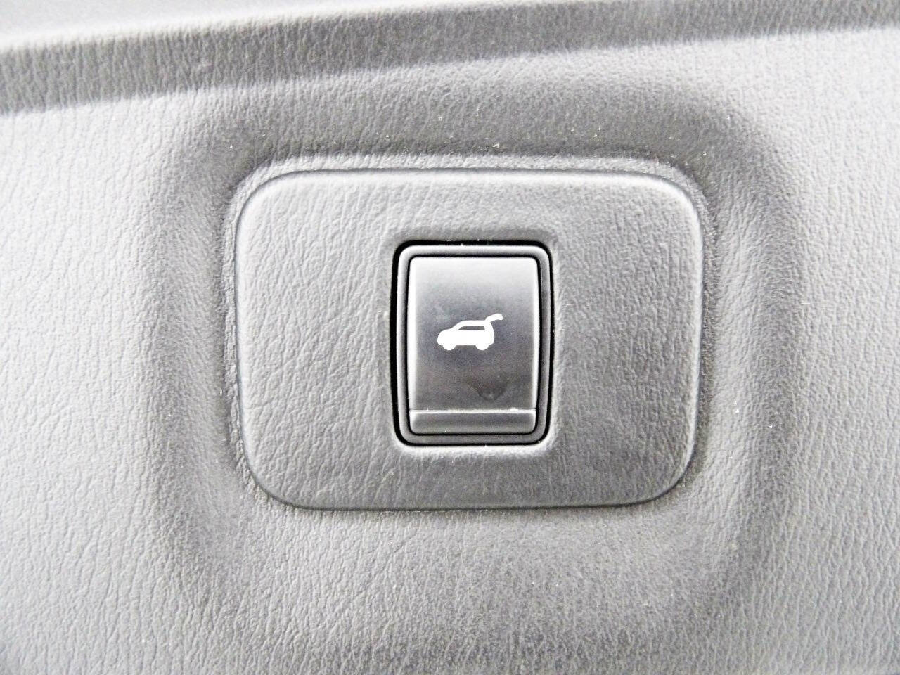 Used 2020 INFINITI QX60 Luxe w/ Essential Package image 15