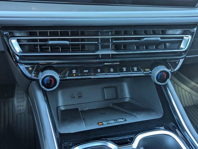 New 2026 Chevrolet Traverse LT w/ Driver Confidence Package image 23