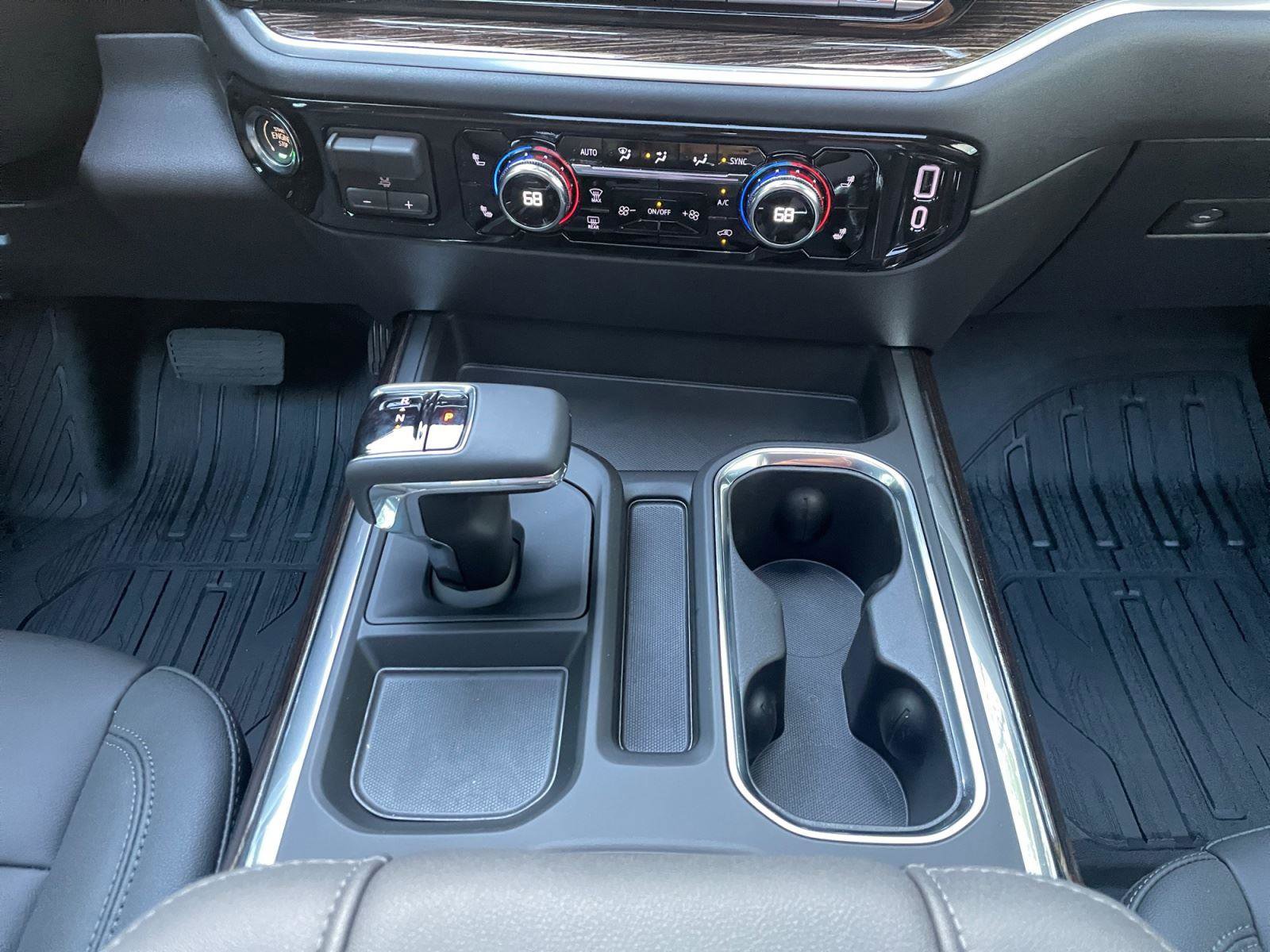 New 2026 GMC Sierra 1500 Elevation w/ Elevation Premium Package AWD/4WD image 11