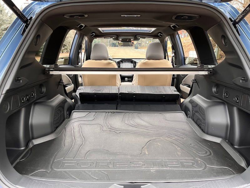 Used 2025 Subaru Forester Premium w/ Convenience Package #2 image 44