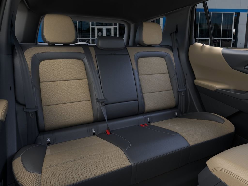 New 2026 Chevrolet Equinox ACTIV w/ Convenience Package III image 17