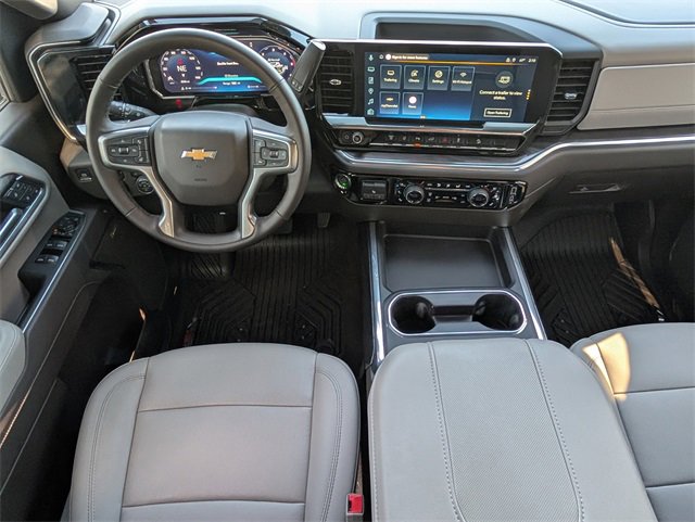 Used 2026 Chevrolet Silverado 2500 LTZ w/ LTZ Premium Package image 6