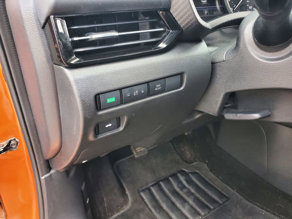Used 2022 Nissan Sentra SR FWD image 18