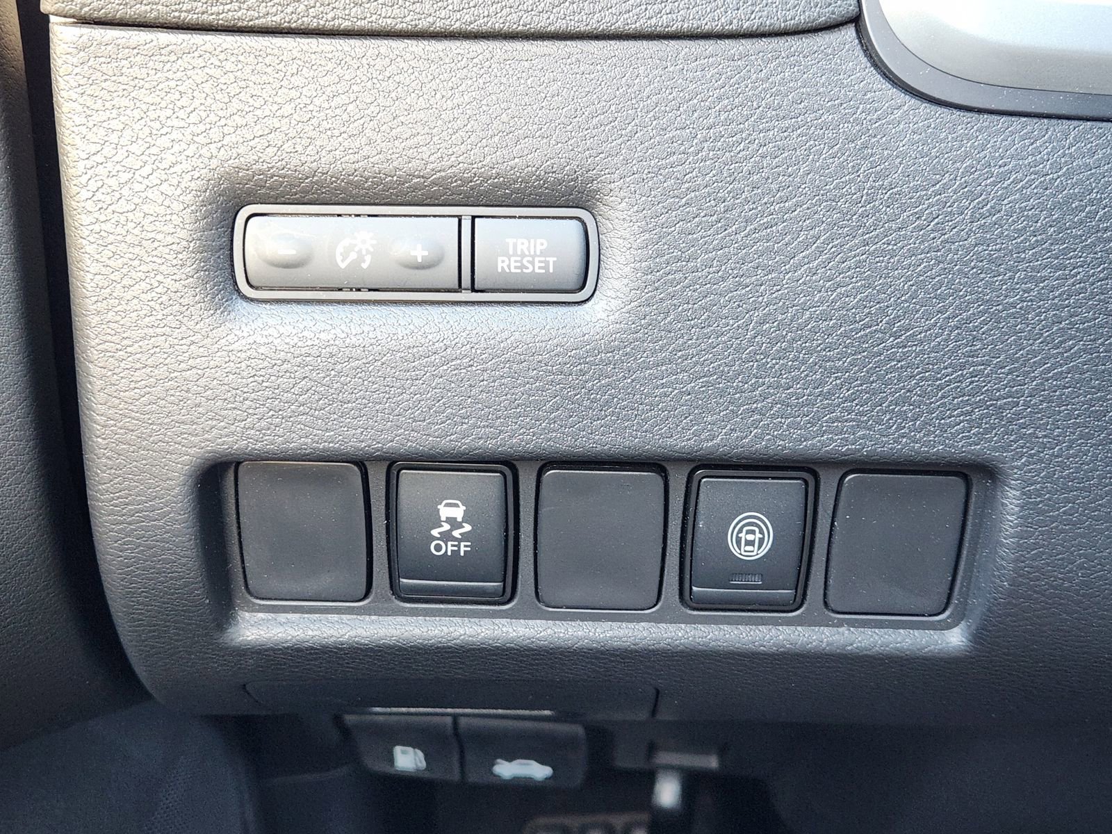 Used 2024 Nissan Murano SV image 26