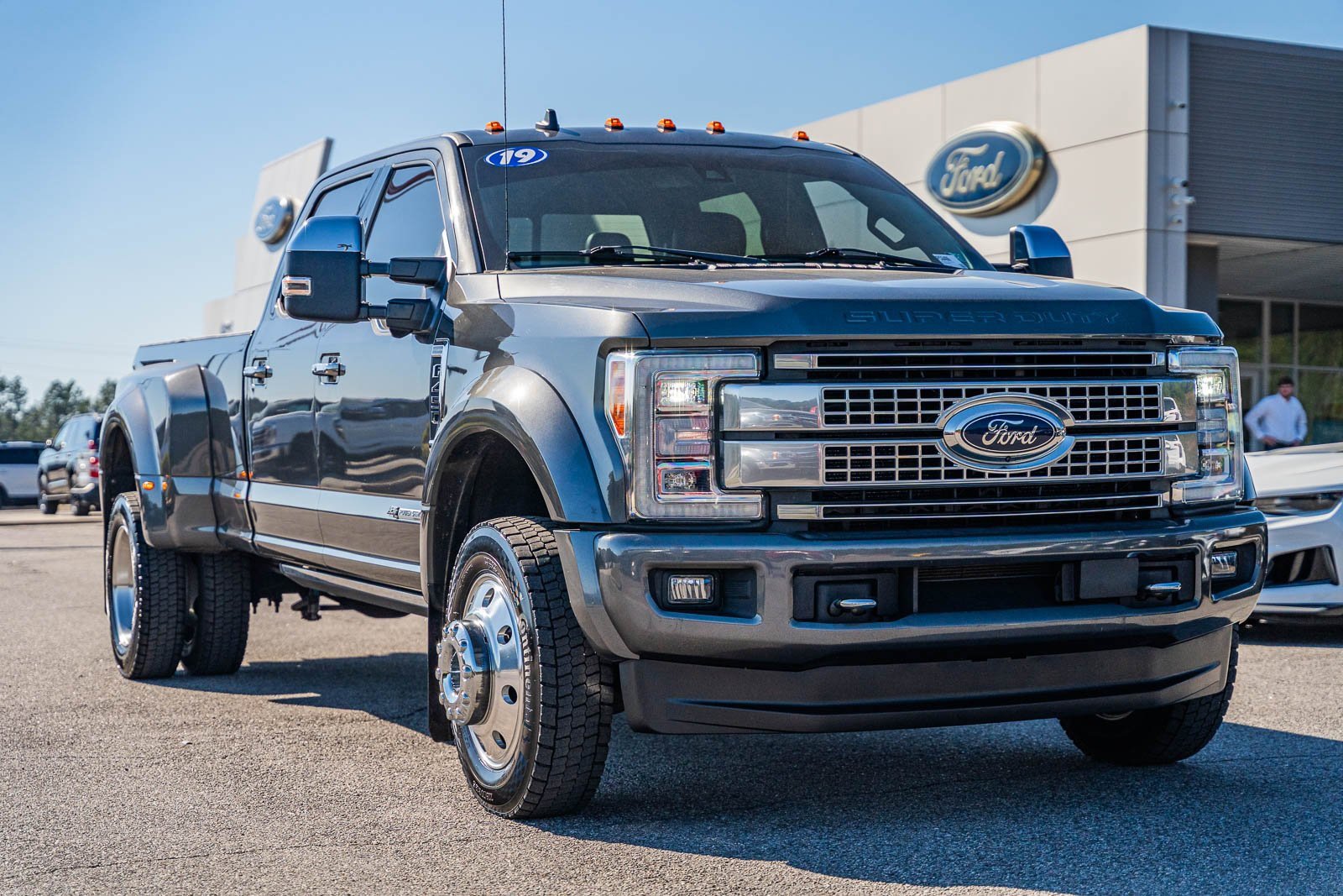 Certified 2019 Ford F450 Platinum w/ Platinum Ultimate Package