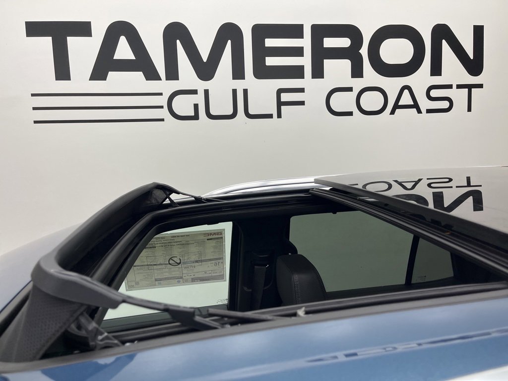 New 2026 GMC Yukon Denali w/ Sun & Power Step Package image 13