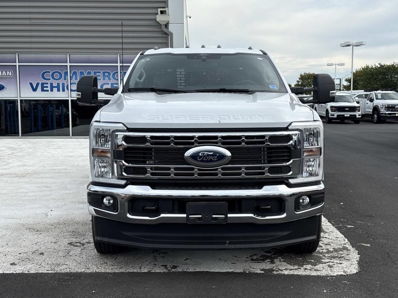 New 2026 Ford F350 XL w/ XL Chrome Package AWD/4WD image 8