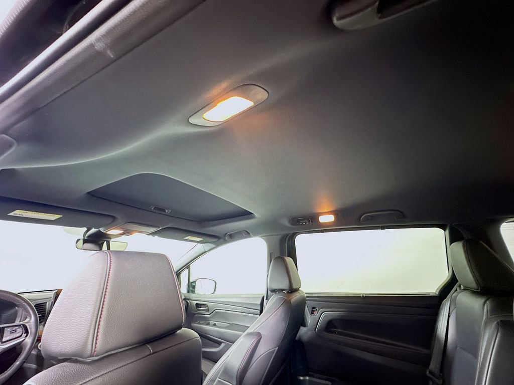 Used 2025 Honda Odyssey Sport-L image 13