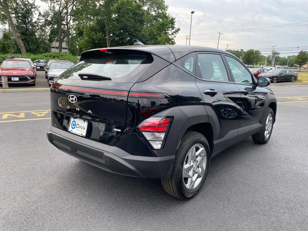 New 2026 Hyundai Kona SE AWD/4WD image 6