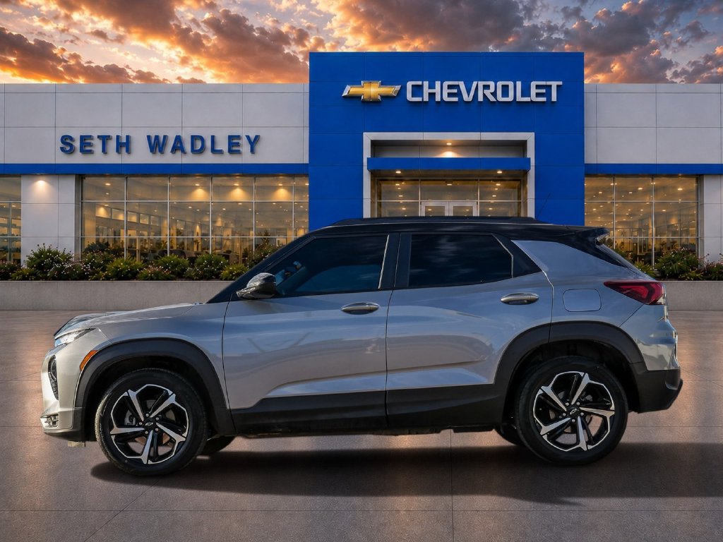 Used 2023 Chevrolet TrailBlazer RS w/ Convenience Package FWD image 4