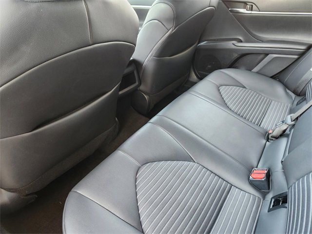 Used 2024 Toyota Camry SE image 28