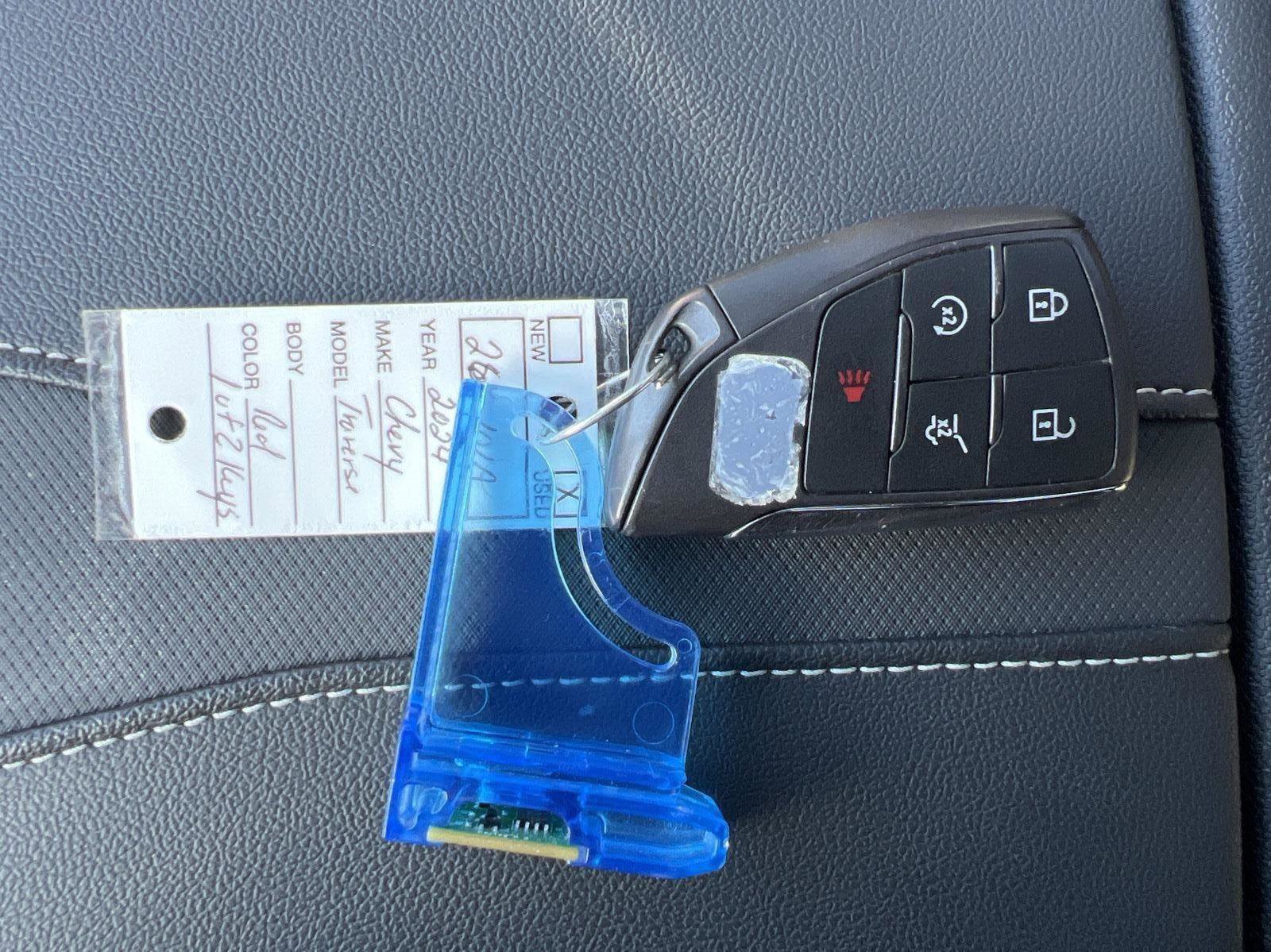 Used 2024 Chevrolet Traverse RS image 28