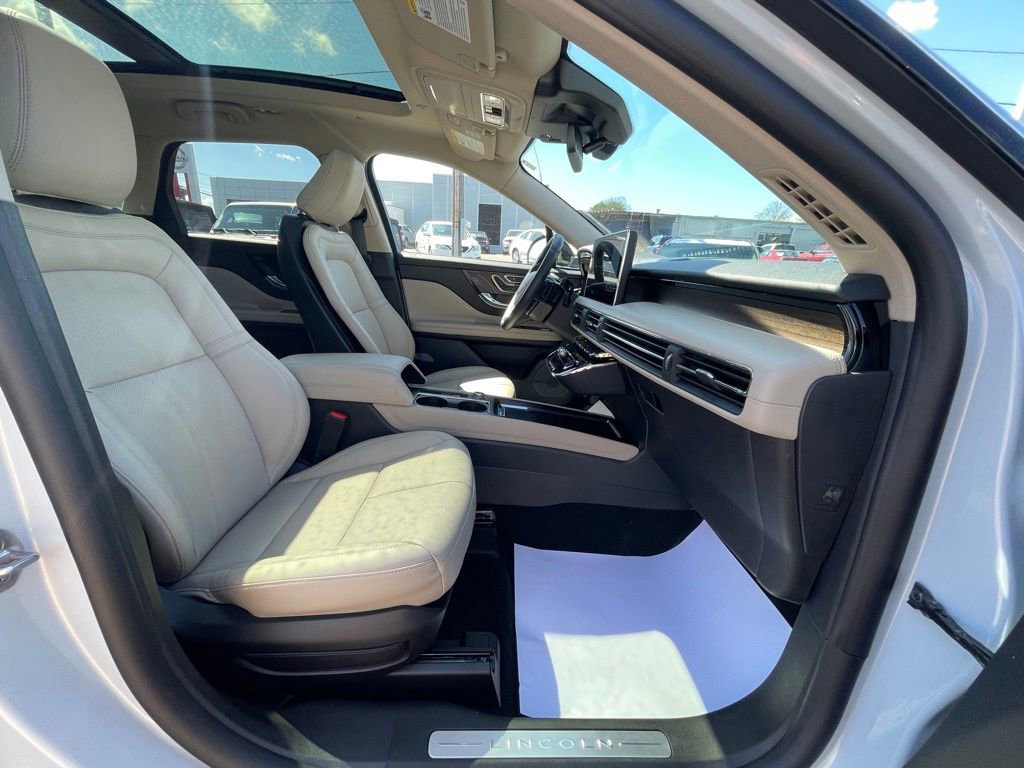 New 2026 Lincoln Corsair Reserve image 22