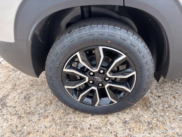 New 2026 Chevrolet TrailBlazer ACTIV w/ Convenience Package FWD image 9