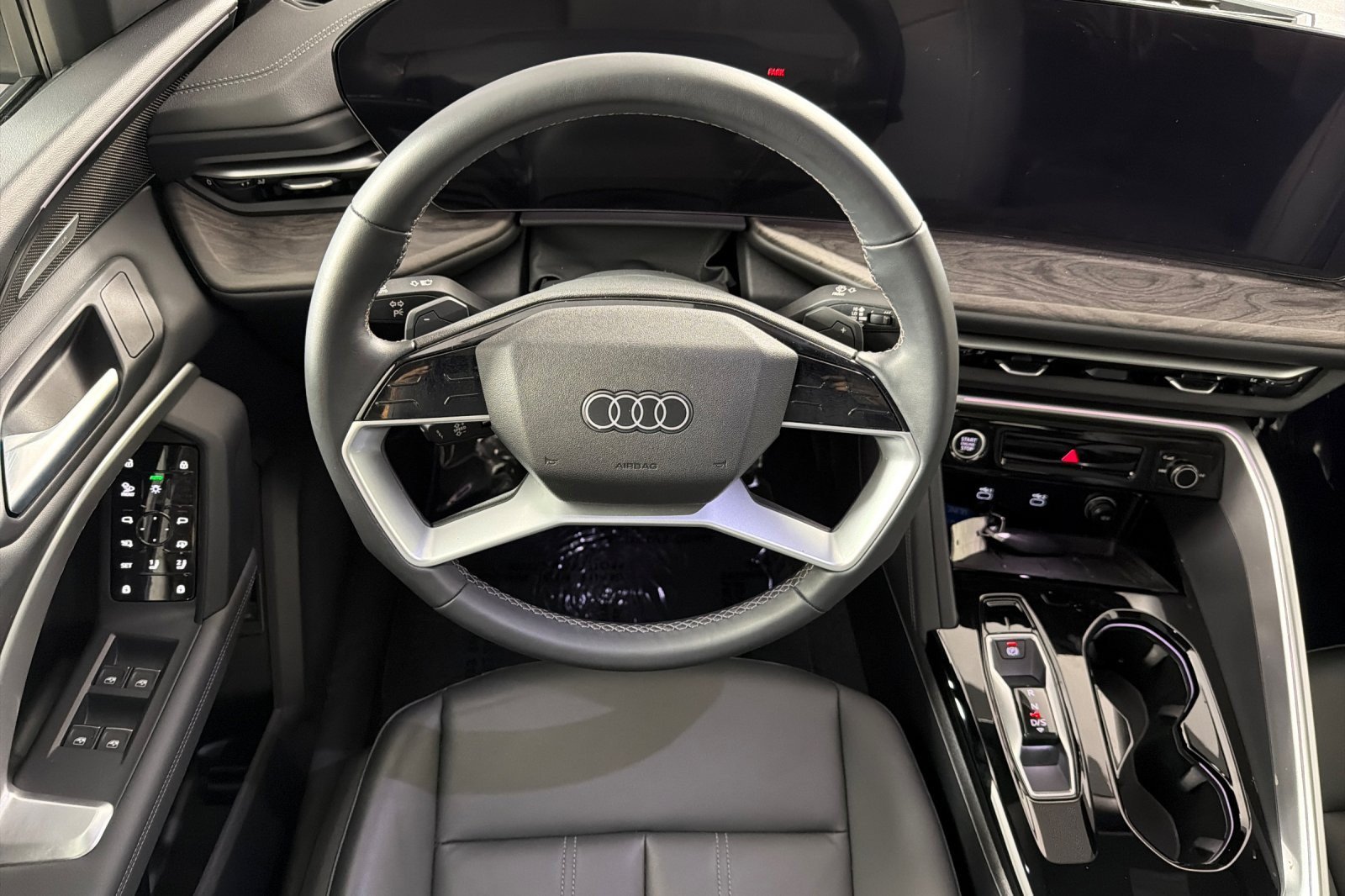 Used 2025 Audi Q5 Premium Plus w/ Premium Plus AWD/4WD image 13