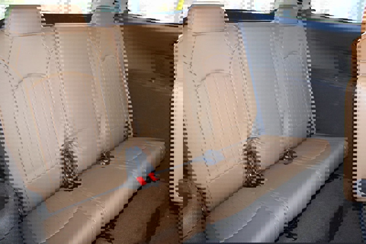 Used 2015 Buick Enclave Leather image 18