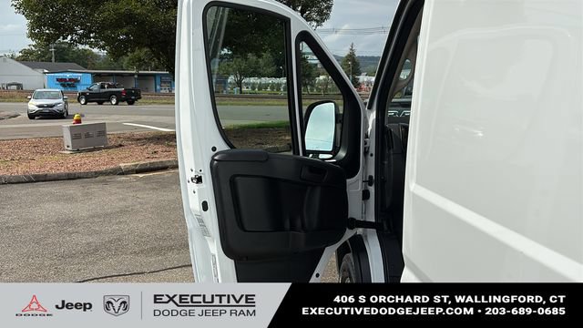 Used 2025 RAM ProMaster 2500 w/ U-Haul Equipment Group FWD image 8