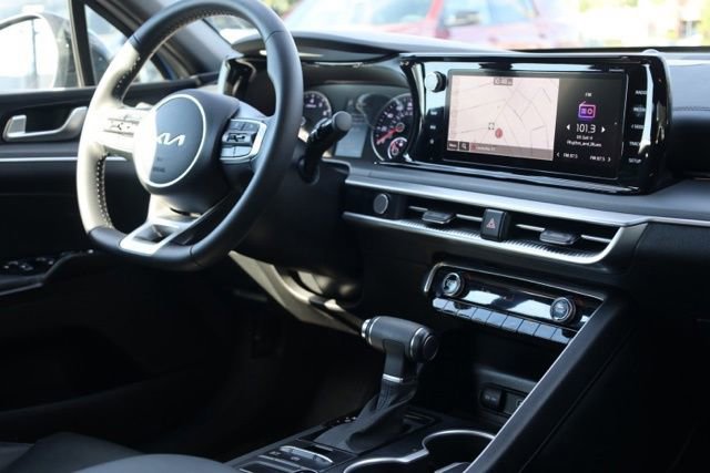 Used 2023 Kia K5 GT-Line image 35