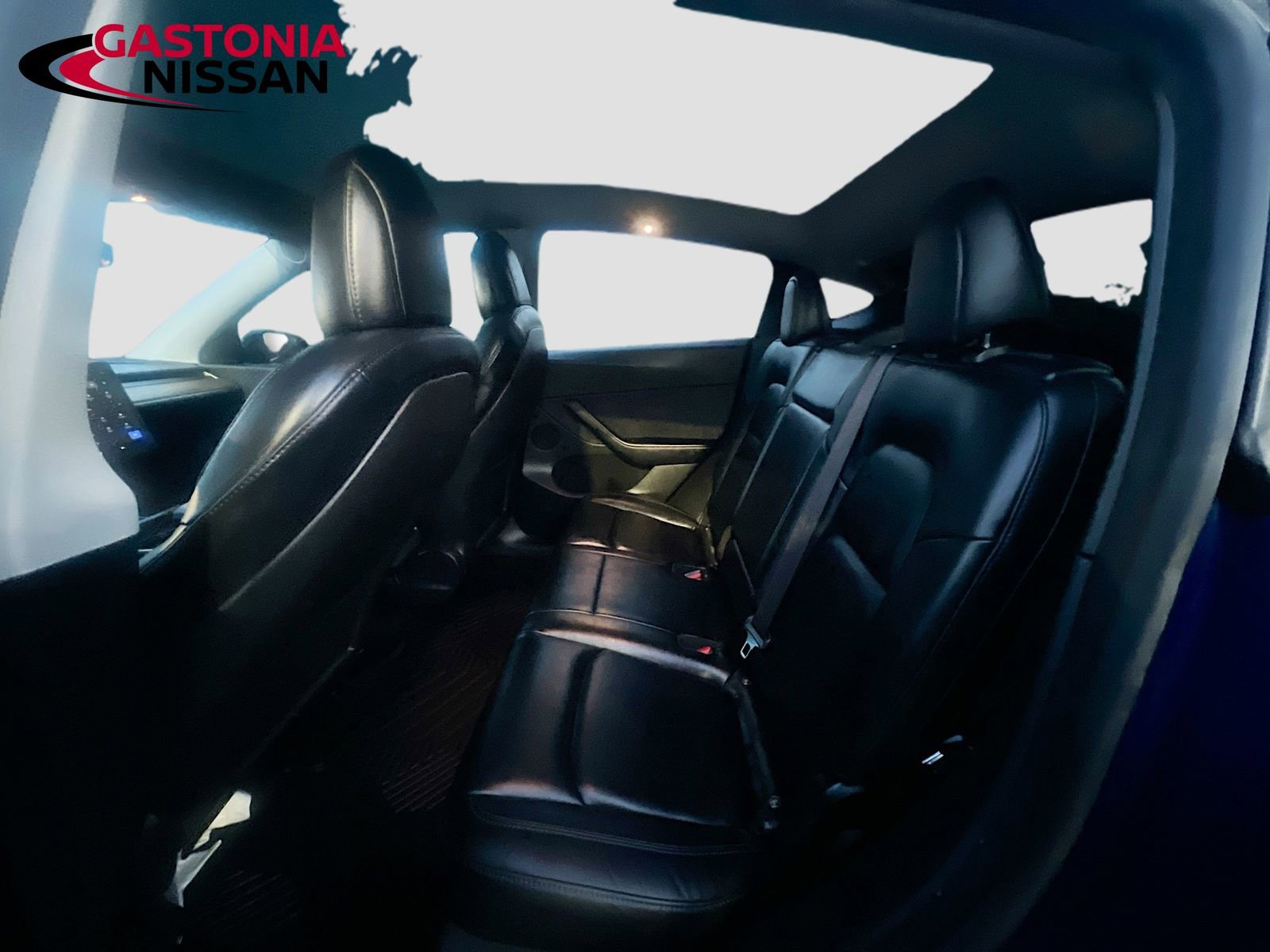 Used 2020 Tesla Model Y Long Range image 33