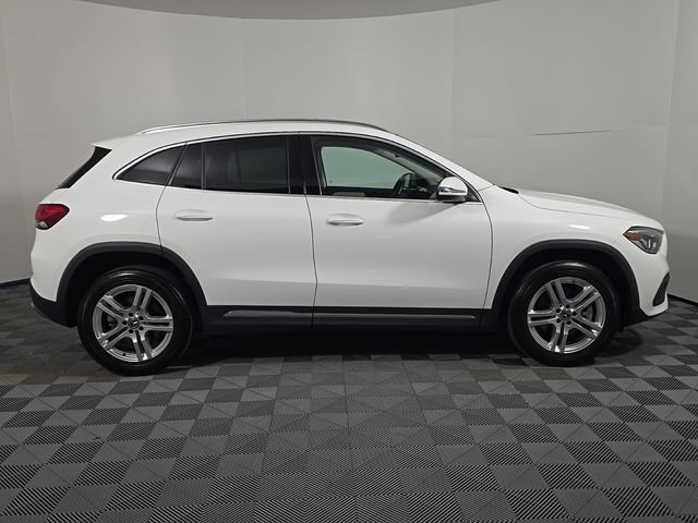 Certified 2021 Mercedes-Benz GLA 250 4MATIC image 8