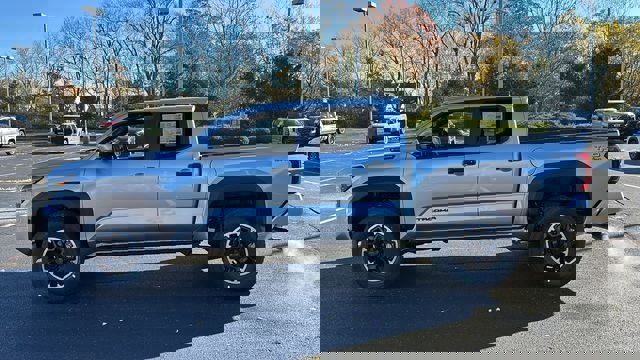 New 2025 Toyota Tacoma TRD Off-Road w/ TRD Off Road Premium Package image 4