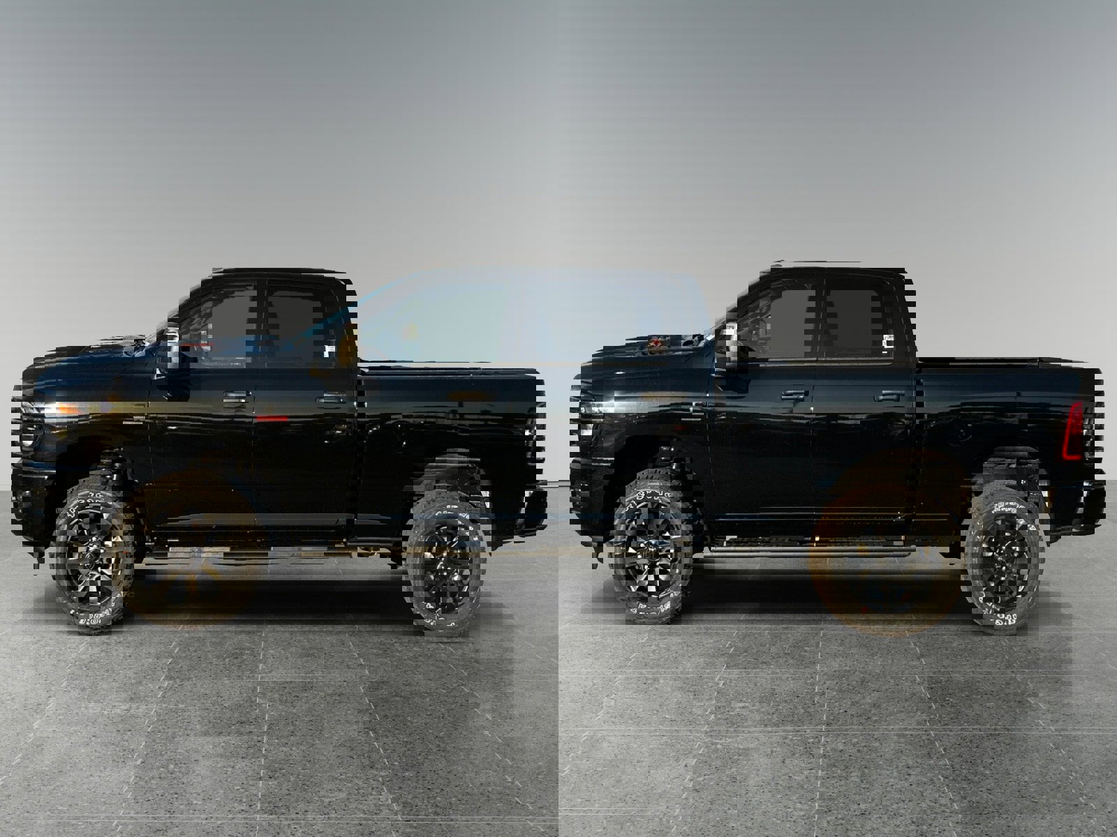New 2026 RAM 2500 Tradesman image 2