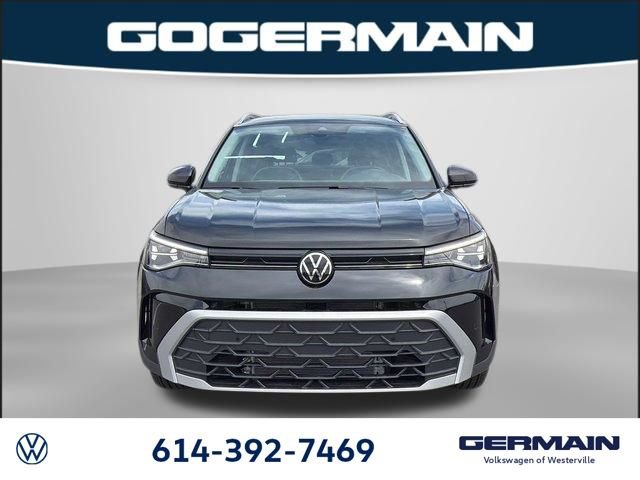New 2026 Volkswagen Taos SE FWD image 2