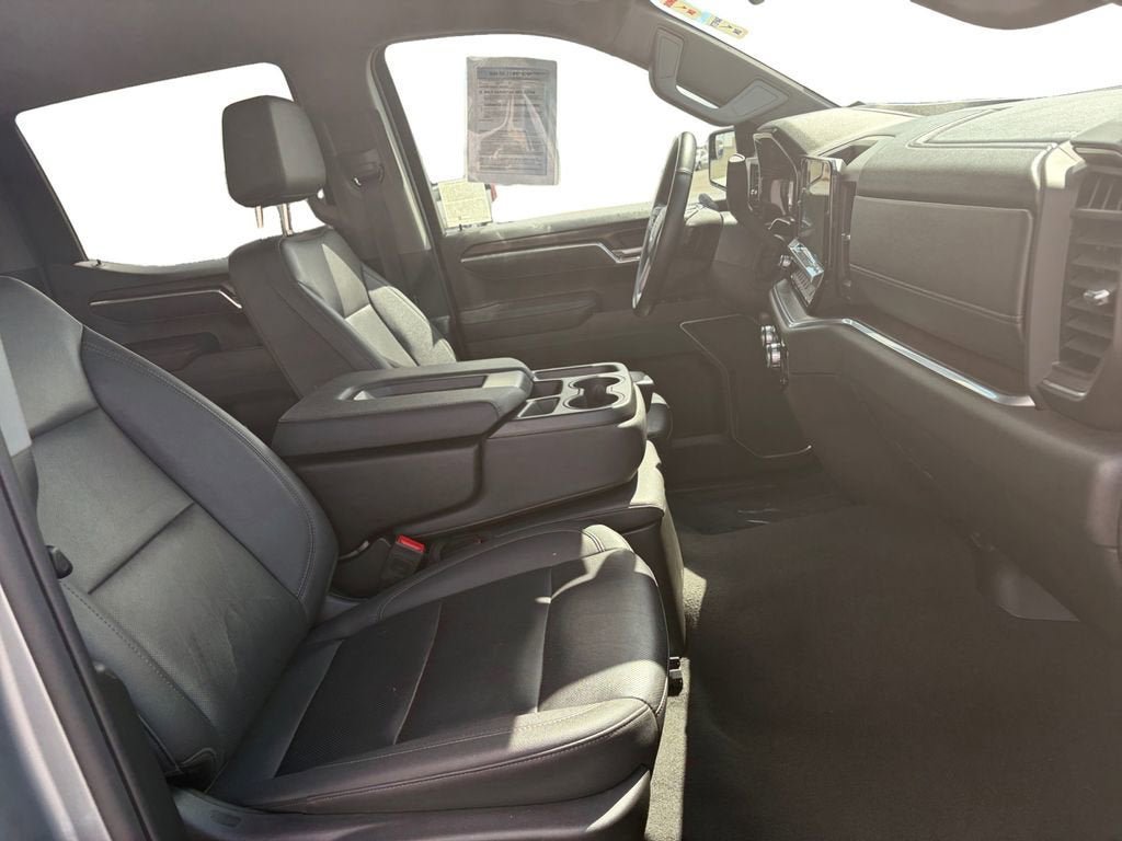 Certified 2025 GMC Sierra 1500 SLT AWD/4WD image 17