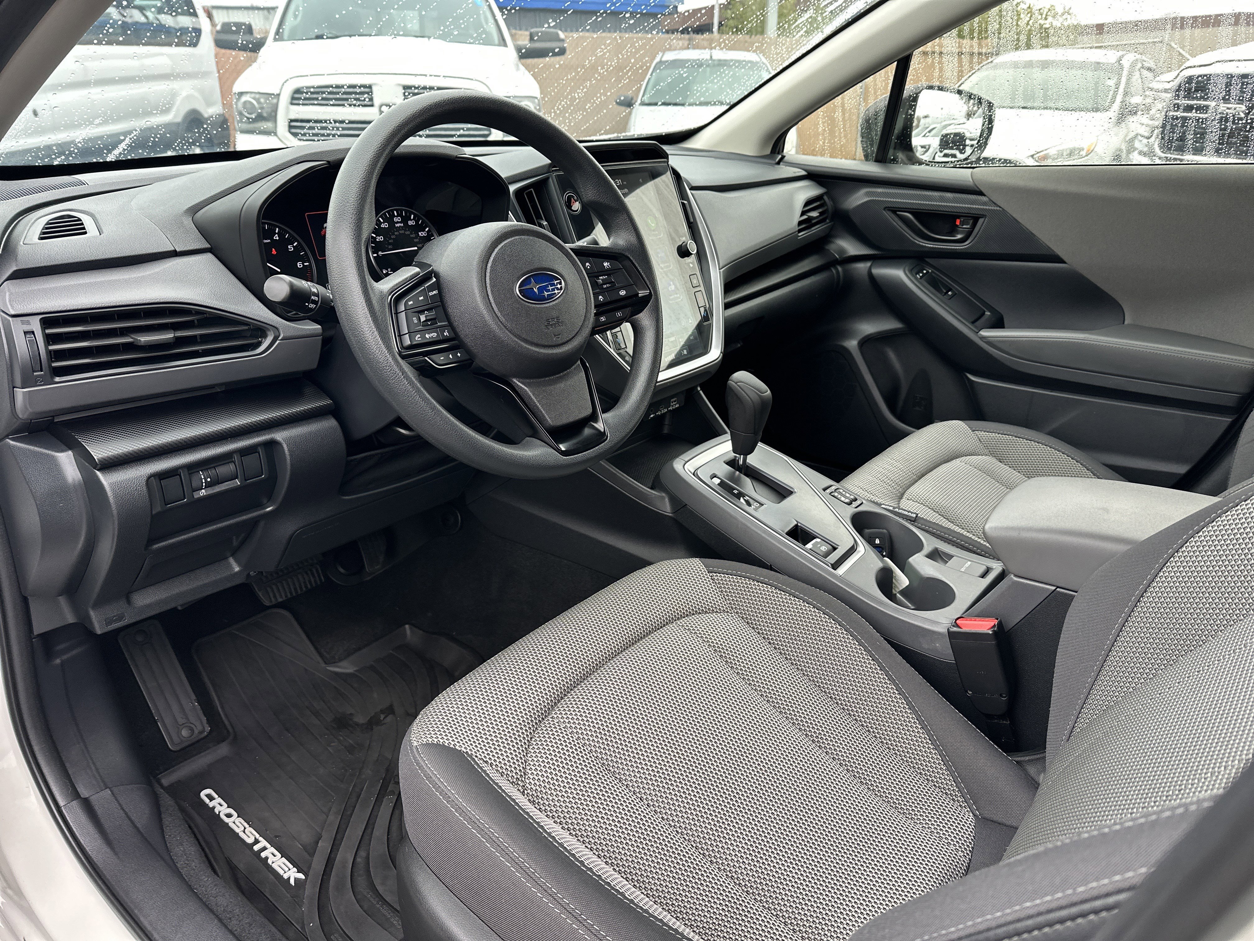Used 2024 Subaru Crosstrek 2.0i Premium image 9