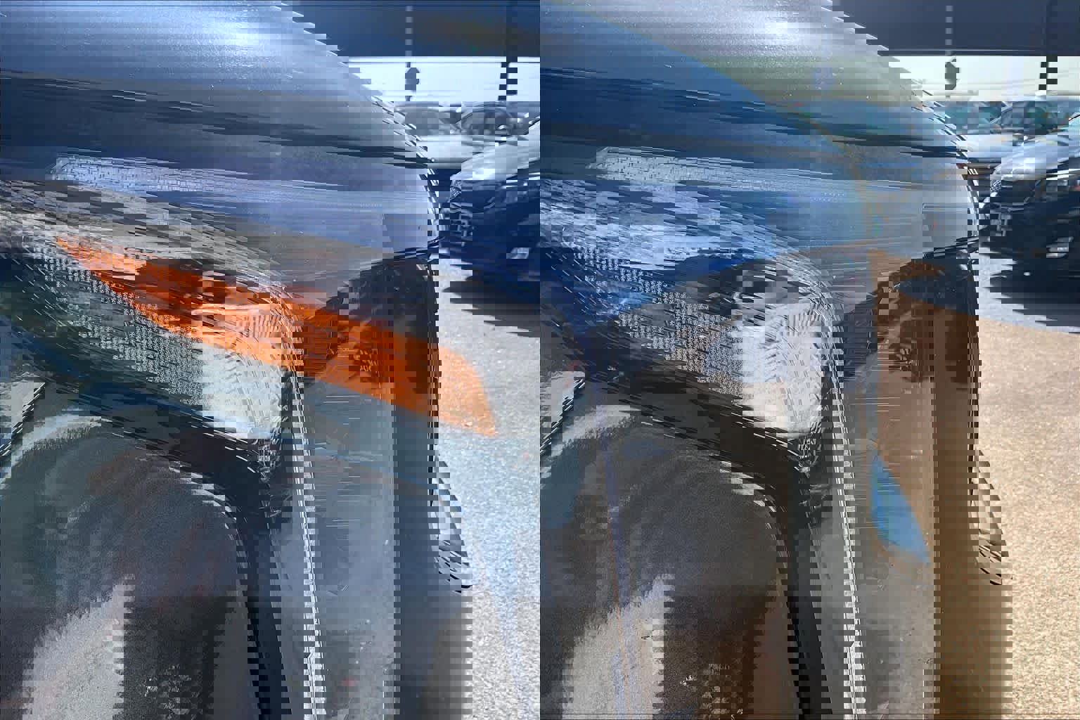 Used 2025 Kia Carnival image 23