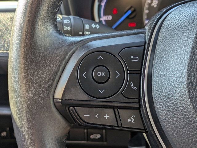Used 2023 Toyota RAV4 XLE Premium image 23