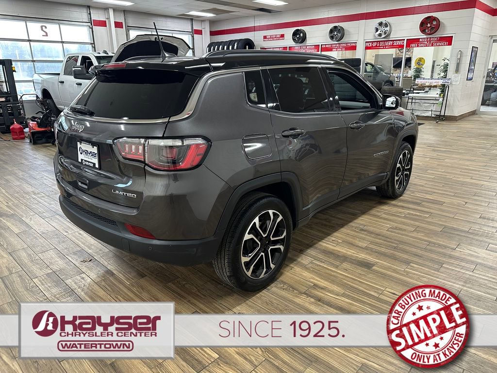 Used 2024 Jeep Compass Limited AWD/4WD image 5
