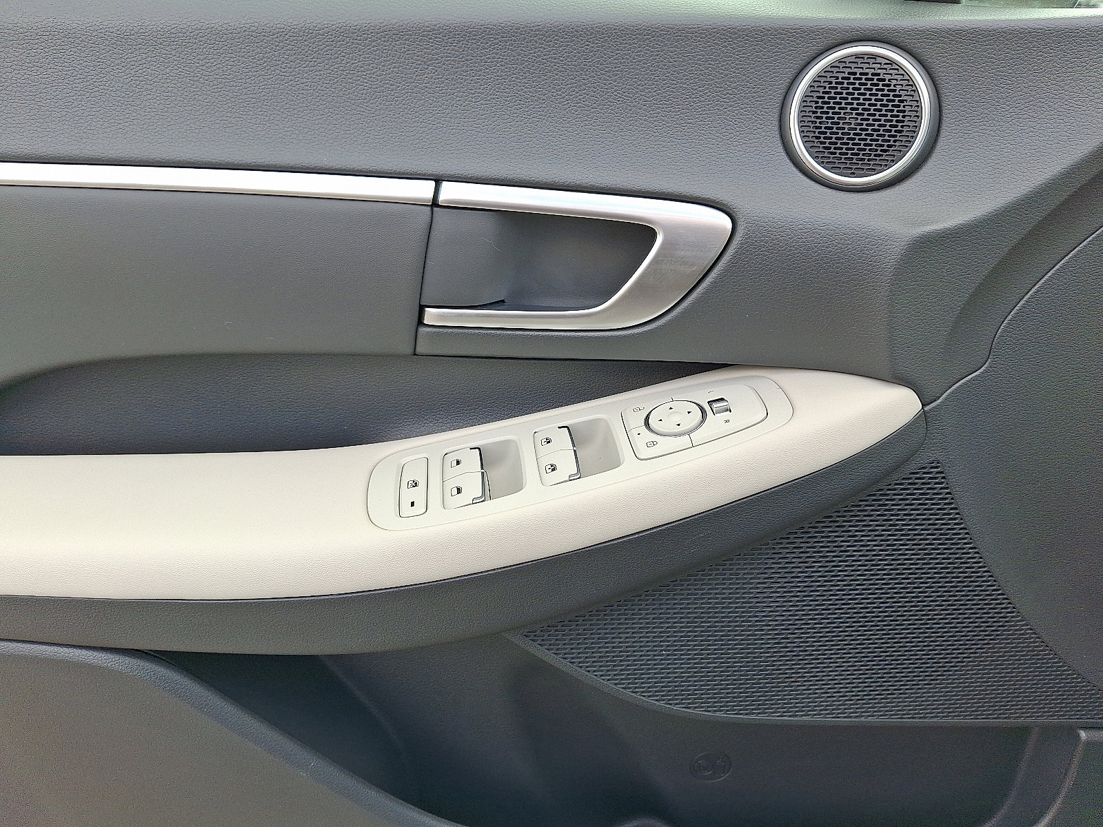 Certified 2022 Hyundai Sonata SEL w/ Convenience Package image 11