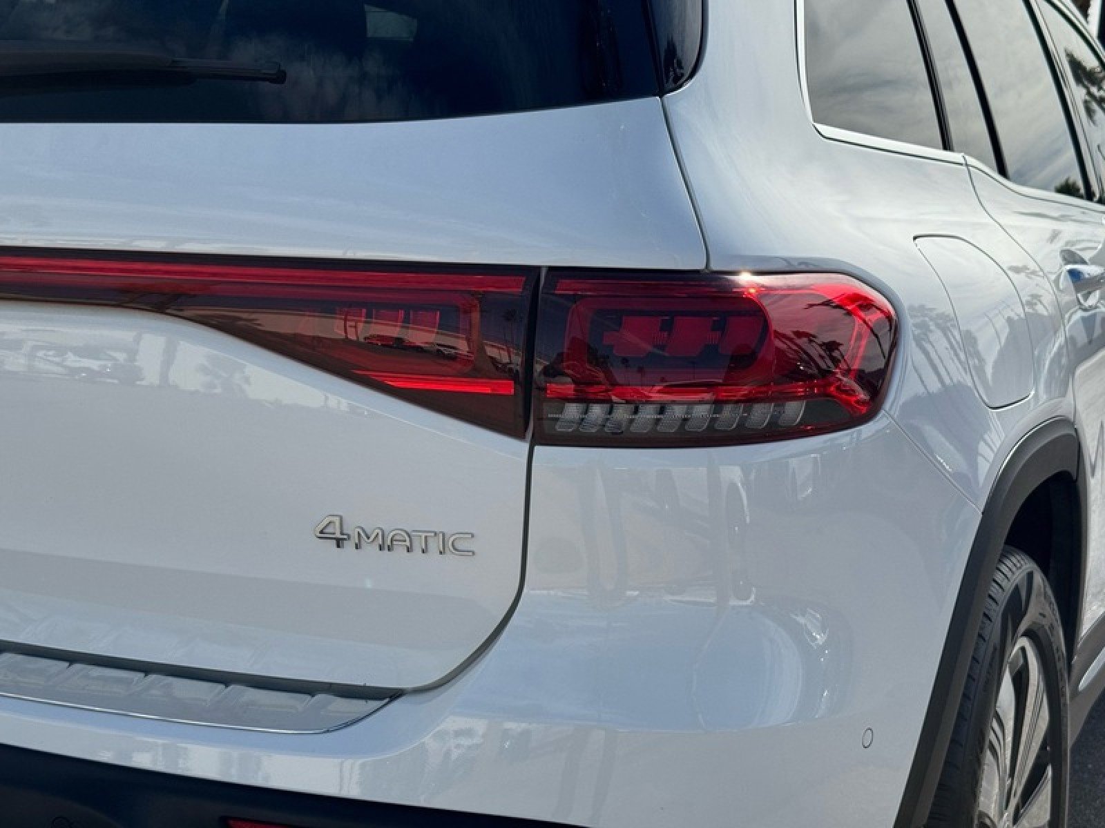 New 2023 Mercedes-Benz EQB 300 4MATIC image 22