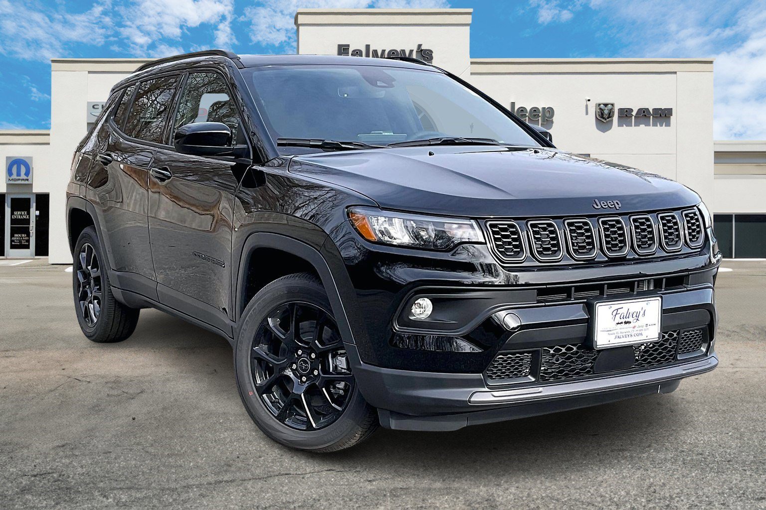 New 2026 Jeep Compass Latitude w/ Sun and Sound Group AWD/4WD image 2