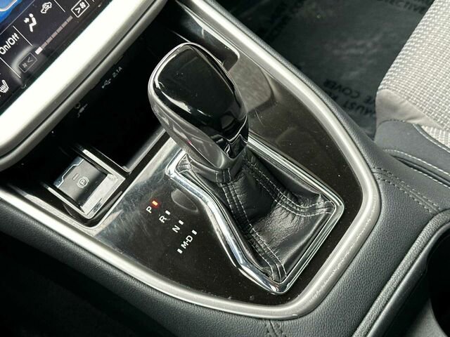 Used 2020 Subaru Outback Premium image 25