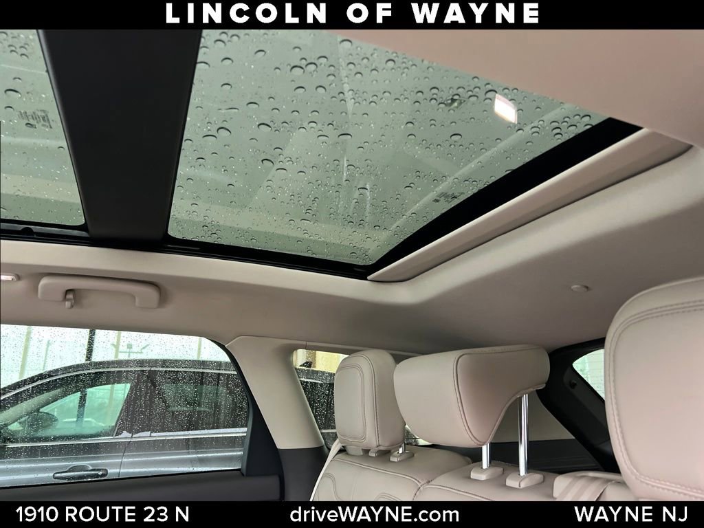 Certified 2020 Lincoln Corsair Reserve w/ Equipment Group 201A AWD/4WD image 18