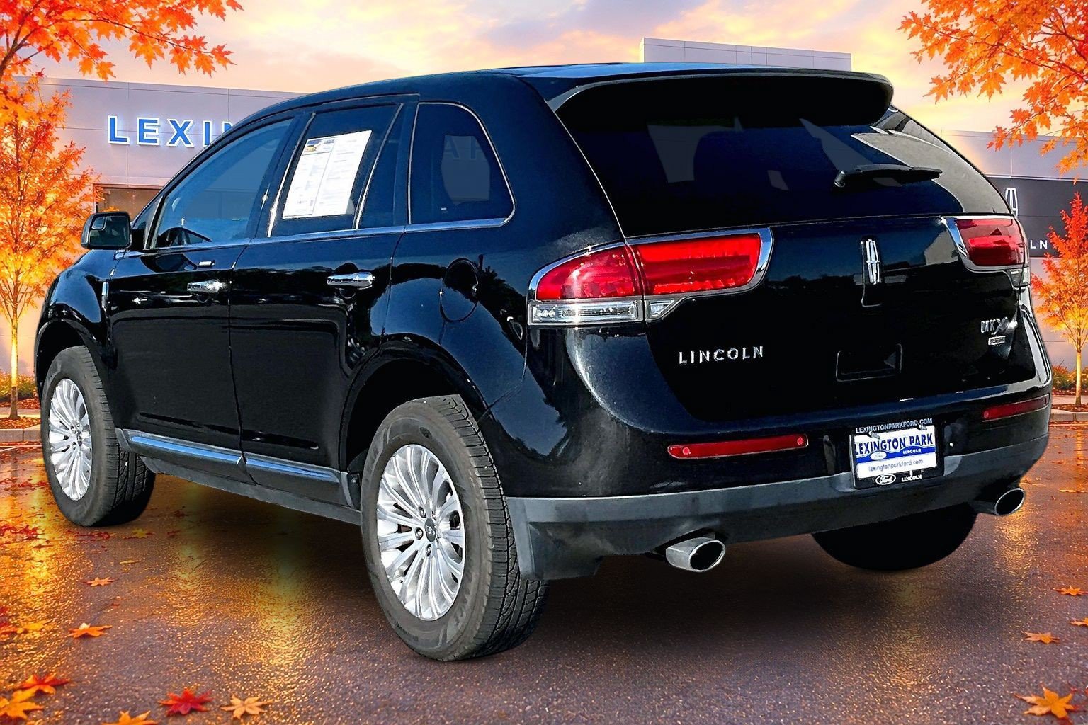 Used 2013 Lincoln MKX AWD image 4
