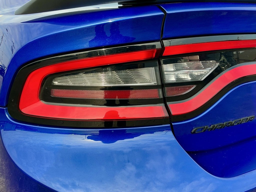 Used 2018 Dodge Charger SXT Plus w/ Blacktop Package image 14