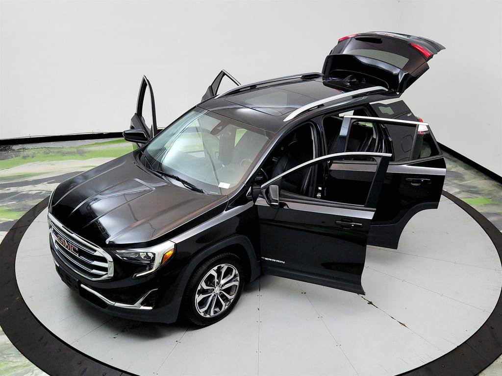 Used 2020 GMC Terrain SLT w/ GMC Pro Grade Package AWD/4WD image 37