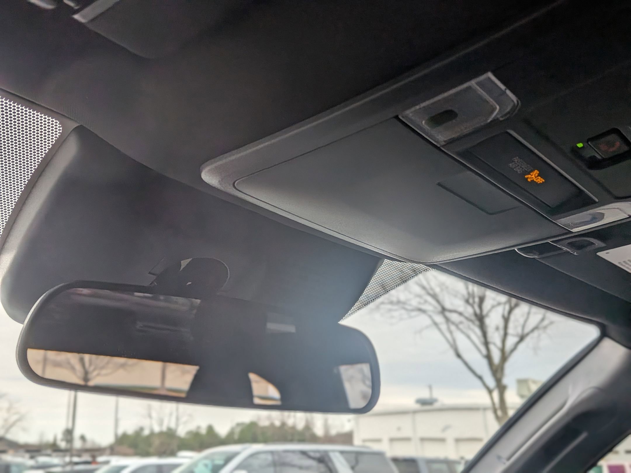 Used 2025 Toyota Tacoma SR image 31