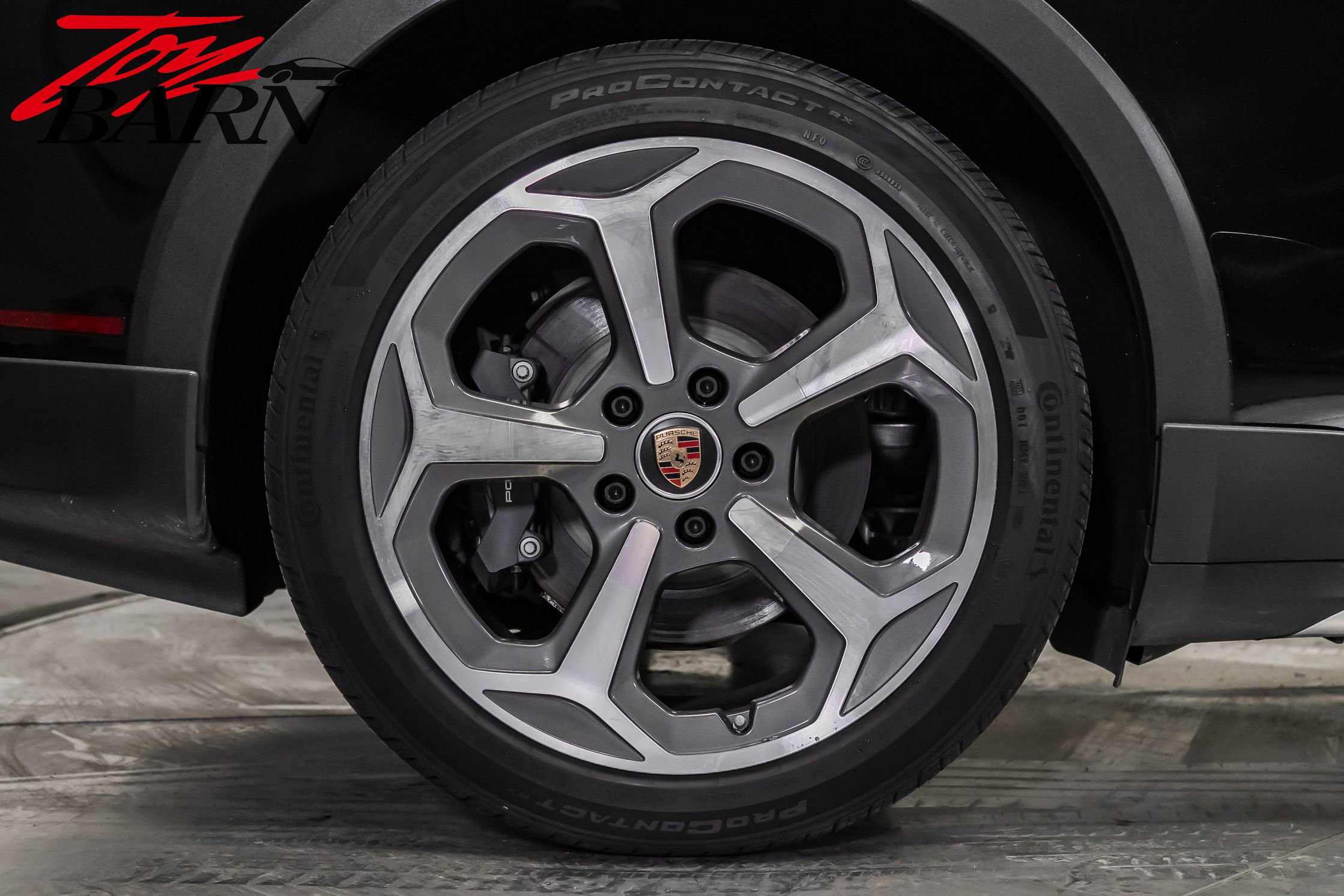 Used 2024 Porsche Taycan 4 Cross Turismo image 13