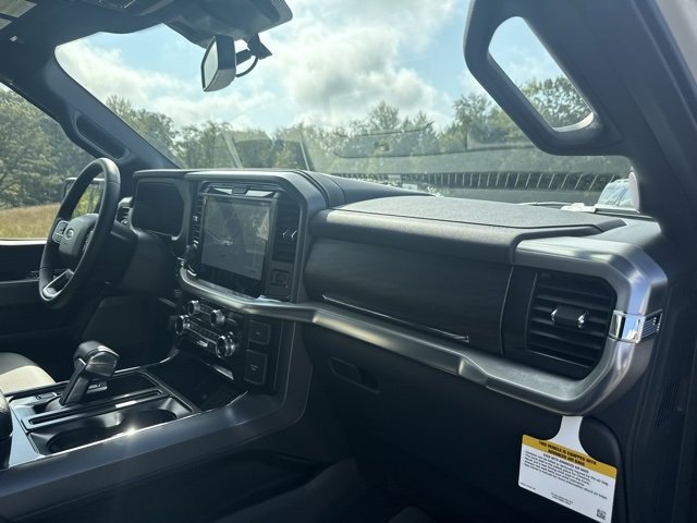 New 2025 Ford F150 Lariat image 46