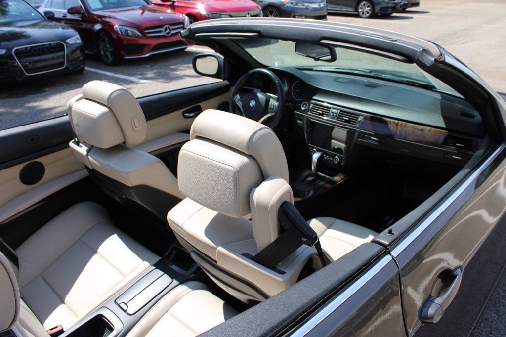 Used 2011 BMW 335i Convertible RWD image 24
