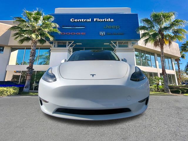 Used 2022 Tesla Model Y Performance image 3