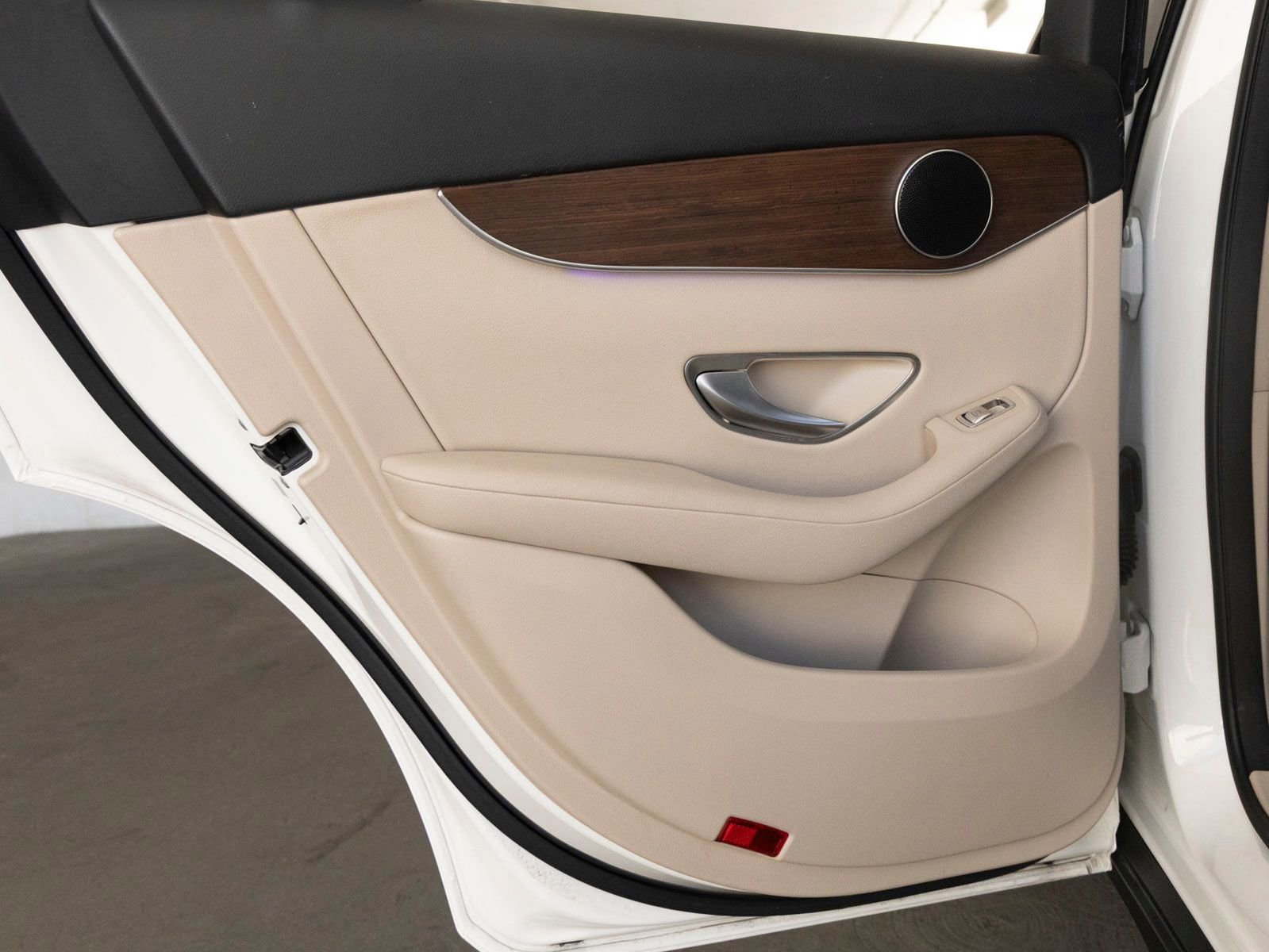 Used 2021 Mercedes-Benz GLC 300 image 18