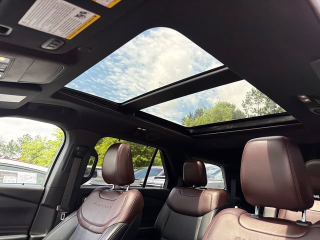Used 2020 Ford Explorer Platinum w/ Premium Technology Package AWD/4WD image 33